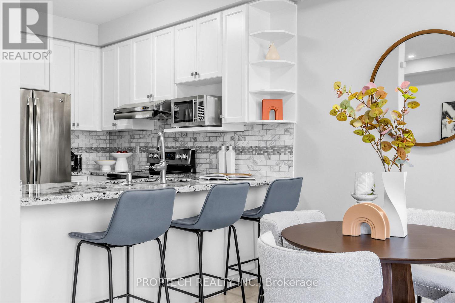 122 The Fairways, Markham (Angus Glen), Ontario  L6C 2V8 - Photo 19 - N13053242