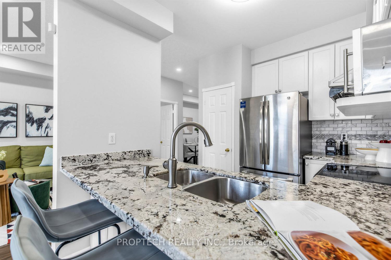 122 The Fairways, Markham (Angus Glen), Ontario  L6C 2V8 - Photo 22 - N13053242