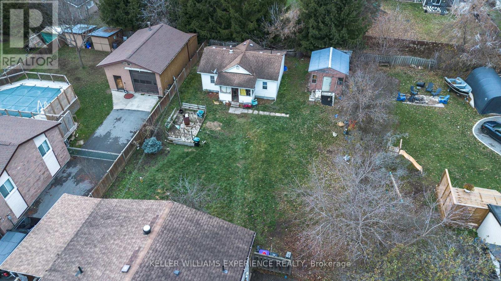 1024 Ewart Street, Innisfil, Ontario  L0L 1C0 - Photo 6 - N13053244