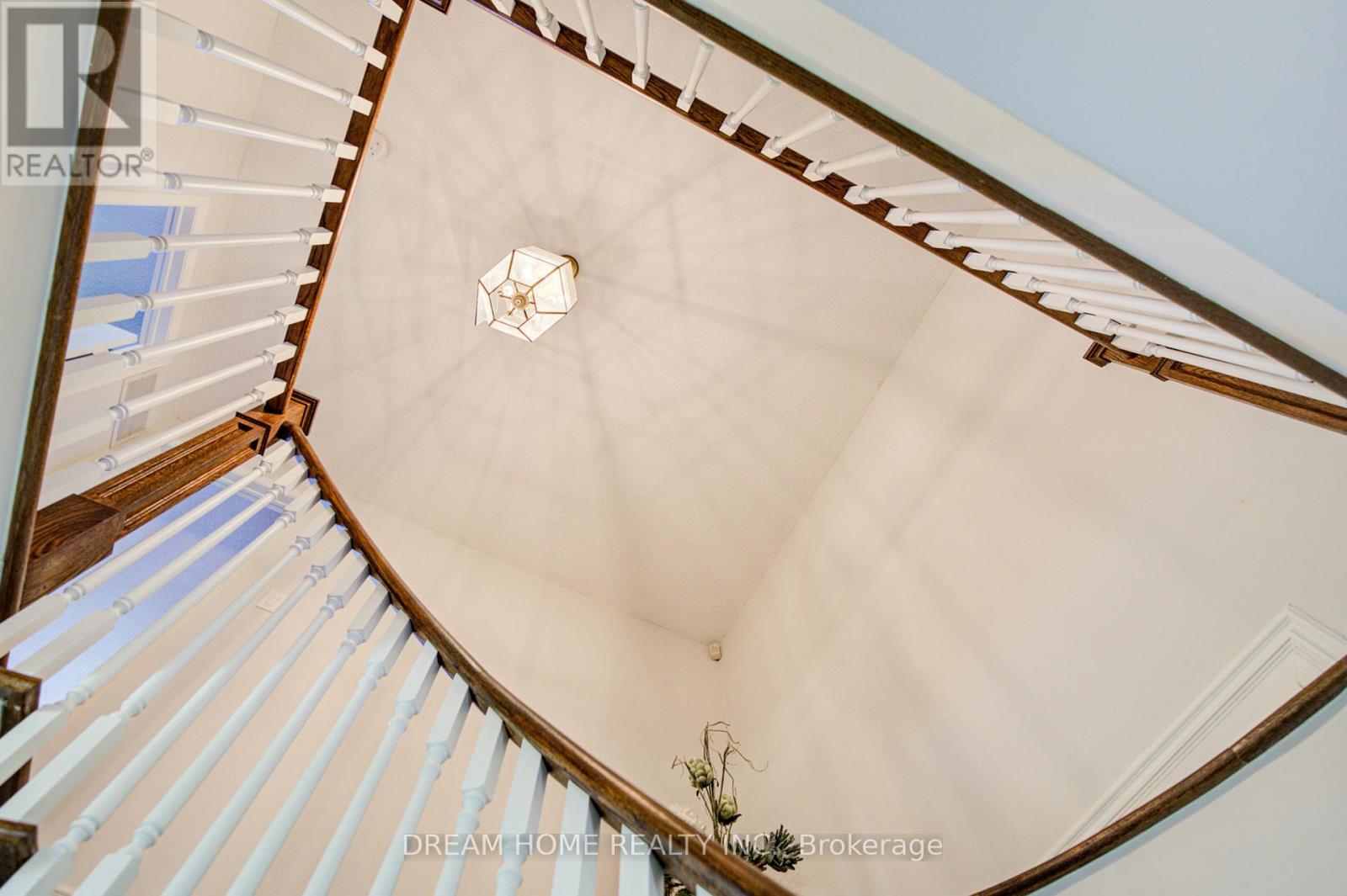 3 Ferndell Circle, Markham, Ontario  L3R 3Y7 - Photo 18 - N13053418