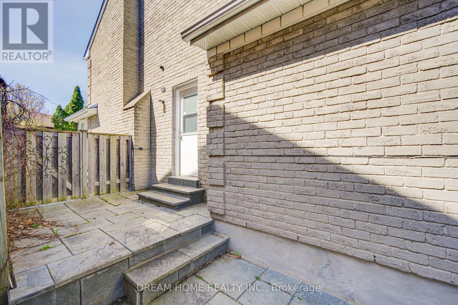 3 Ferndell Circle, Markham, Ontario  L3R 3Y7 - Photo 33 - N13053418