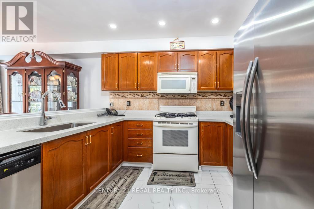 43 Waterton Crescent, Richmond Hill (Langstaff), Ontario  L4B 4L2 - Photo 16 - N13053422