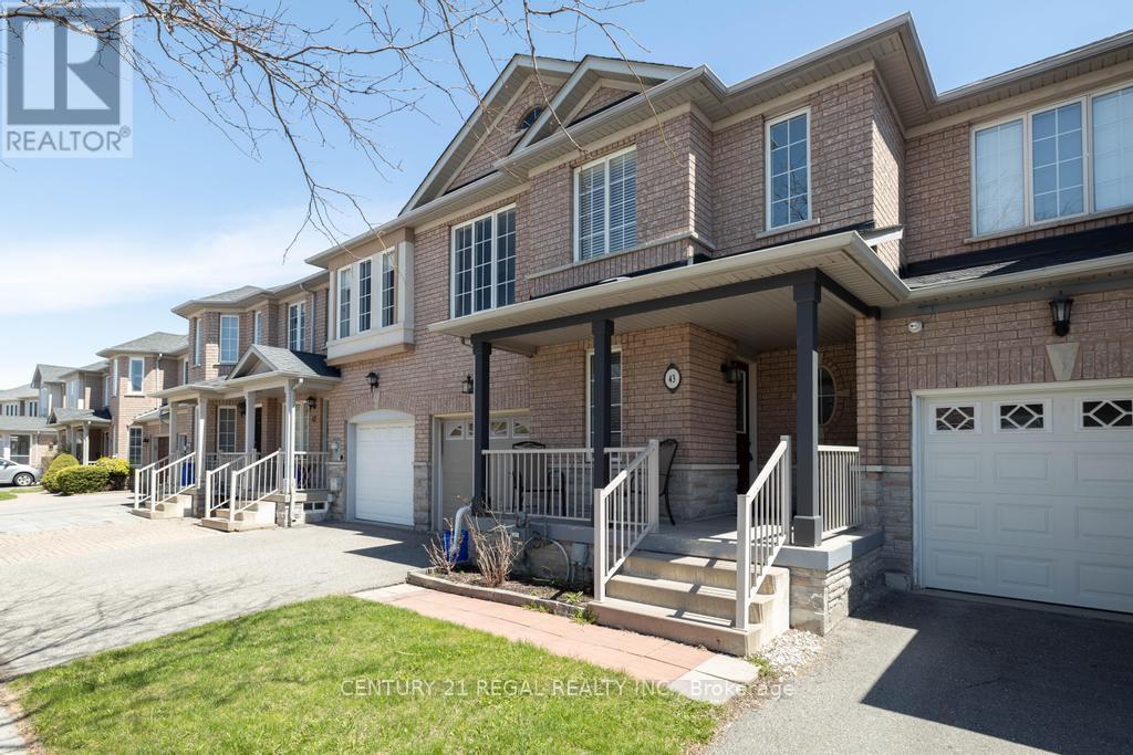 43 Waterton Crescent, Richmond Hill (Langstaff), Ontario  L4B 4L2 - Photo 2 - N13053422