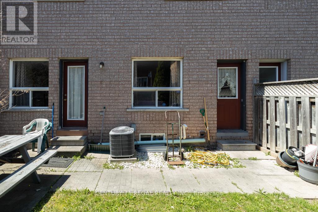 43 Waterton Crescent, Richmond Hill (Langstaff), Ontario  L4B 4L2 - Photo 37 - N13053422