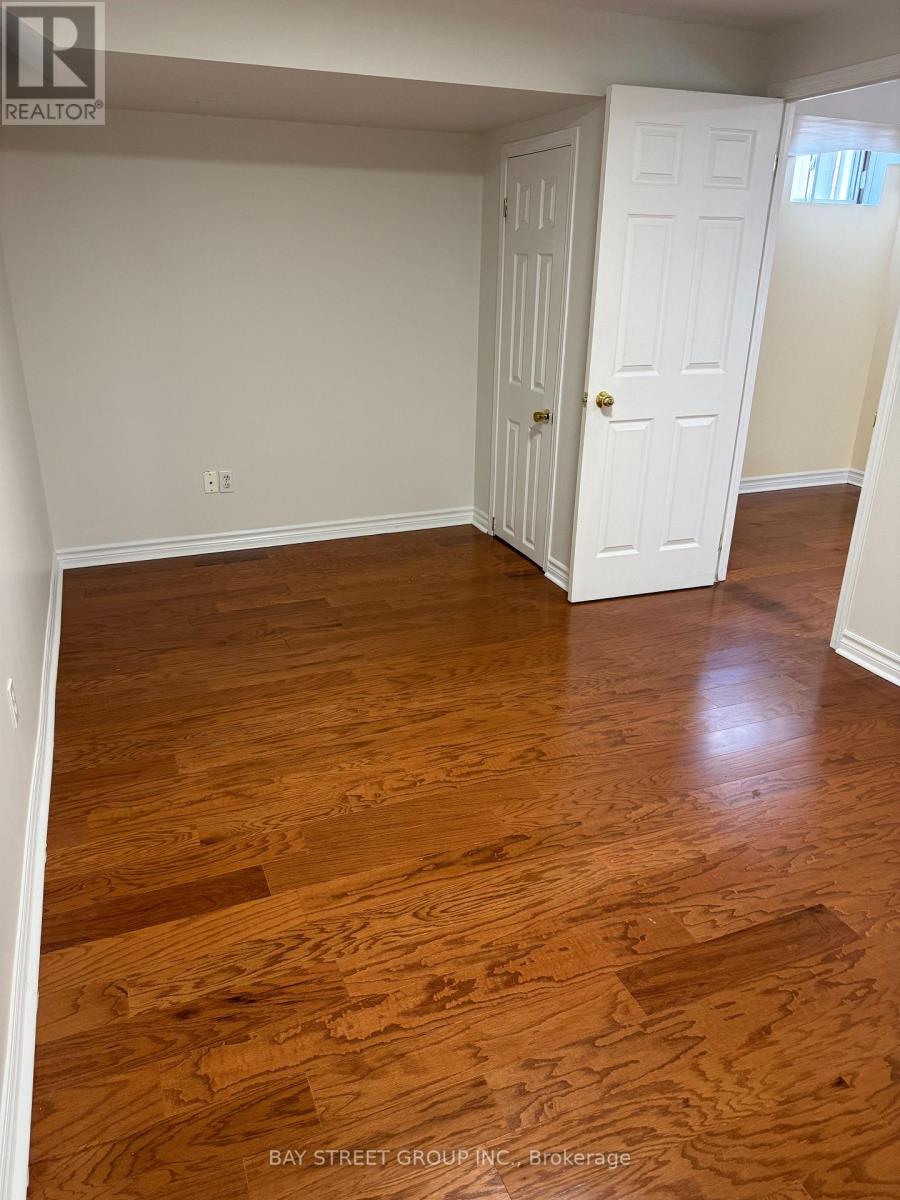 59 Hunt Avenue, Richmond Hill (Mill Pond), Ontario  L4C 4H1 - Photo 5 - N13053490