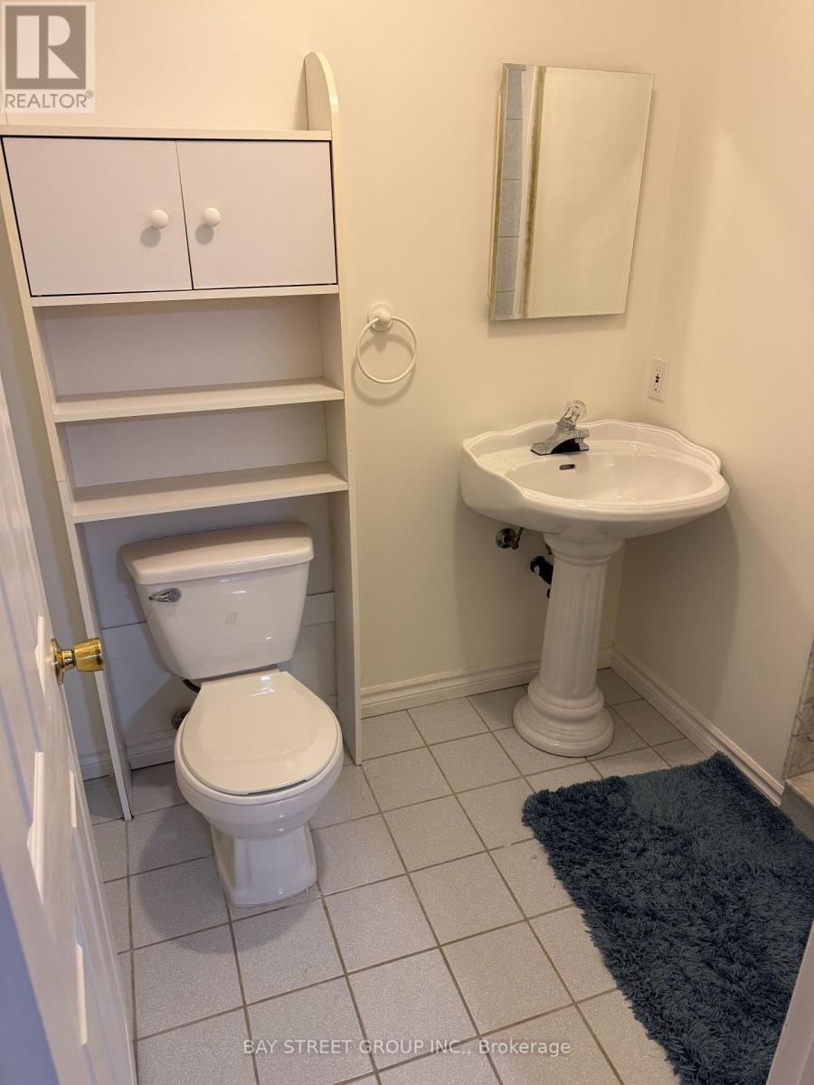 59 Hunt Avenue, Richmond Hill (Mill Pond), Ontario  L4C 4H1 - Photo 7 - N13053490