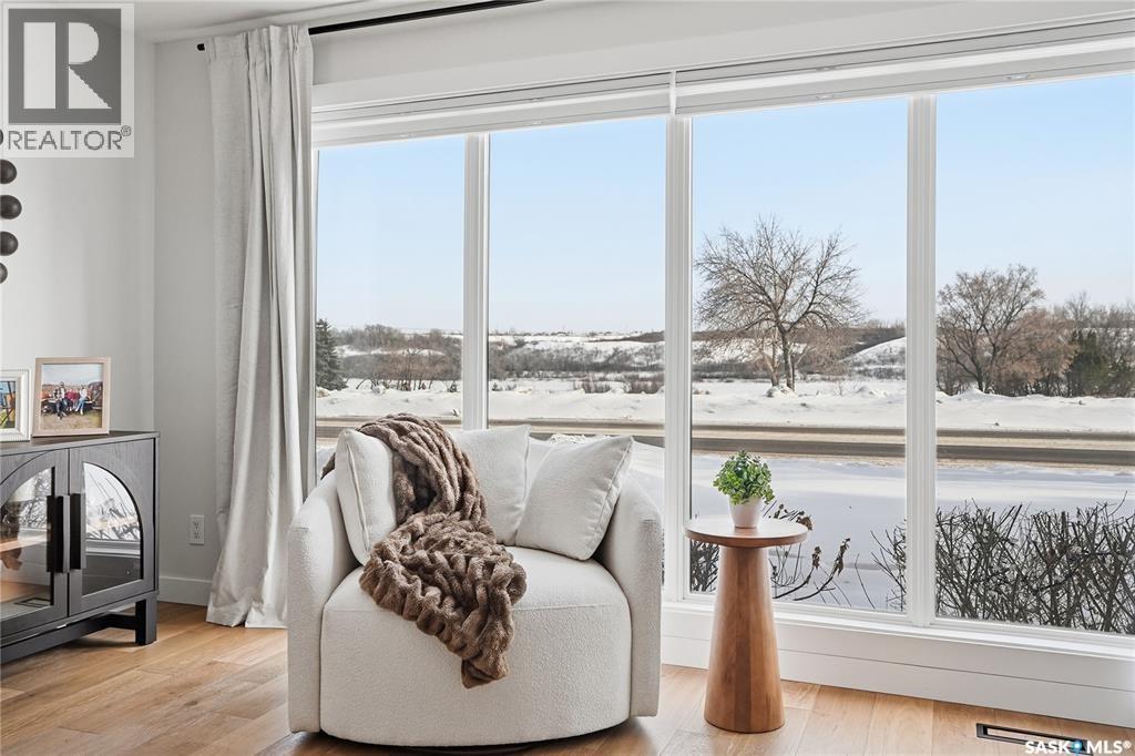 115 Whiteswan Drive, Saskatoon, Saskatchewan  S7K 4M5 - Photo 3 - SK034156