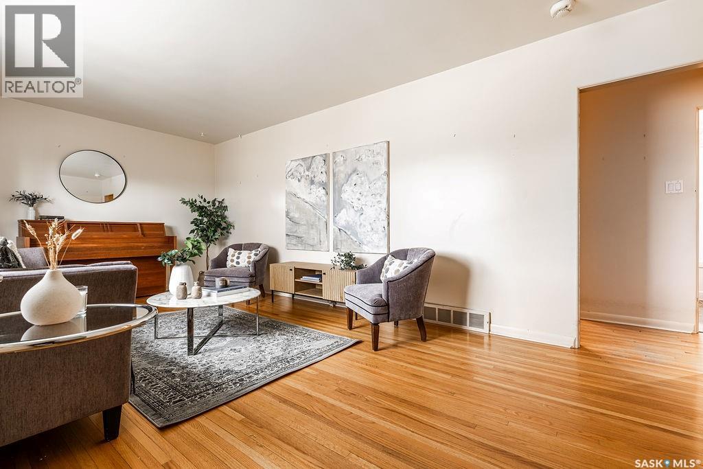 1609 Park Avenue, Saskatoon, Saskatchewan  S7H 2P2 - Photo 4 - SK034151