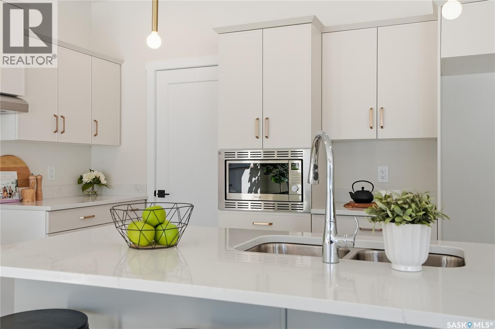 332 Katz Avenue, Saskatoon, Saskatchewan  S7V 1Y6 - Photo 10 - SK034134