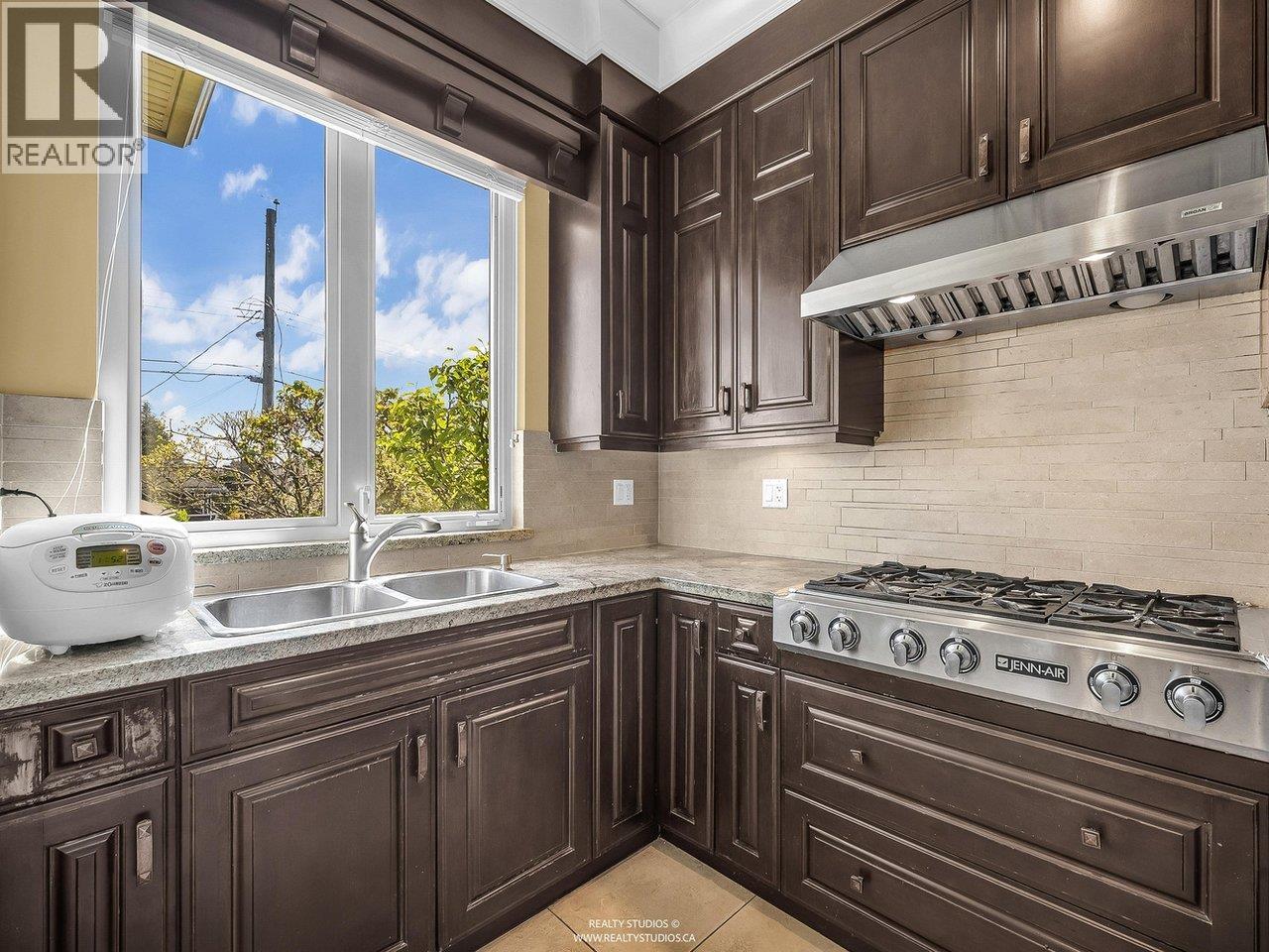 6650 Neal Street, Vancouver, British Columbia  V6P 3N5 - Photo 13 - R3115824