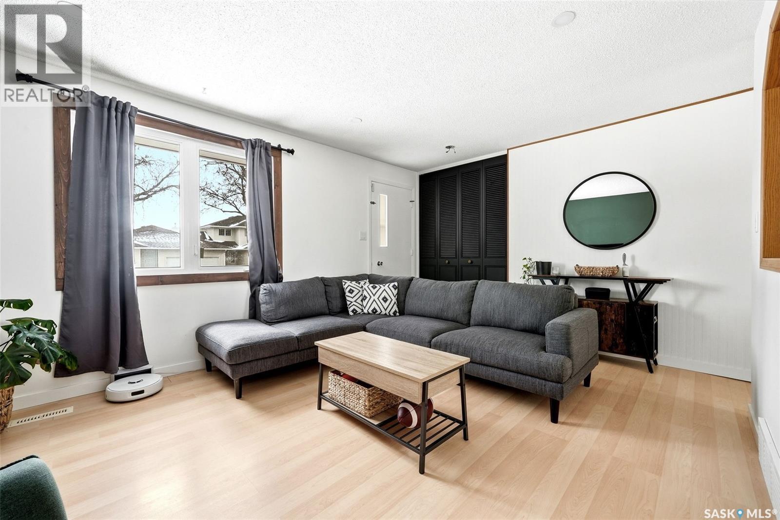 224 Mikkelson DRIVE, Regina, Saskatchewan