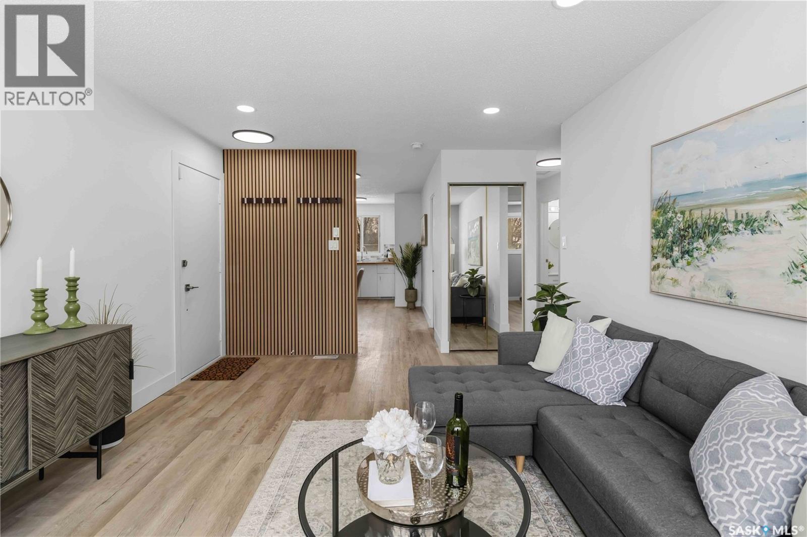 224 Waterloo Crescent, Saskatoon, Saskatchewan  S7H 4G5 - Photo 5 - SK033996