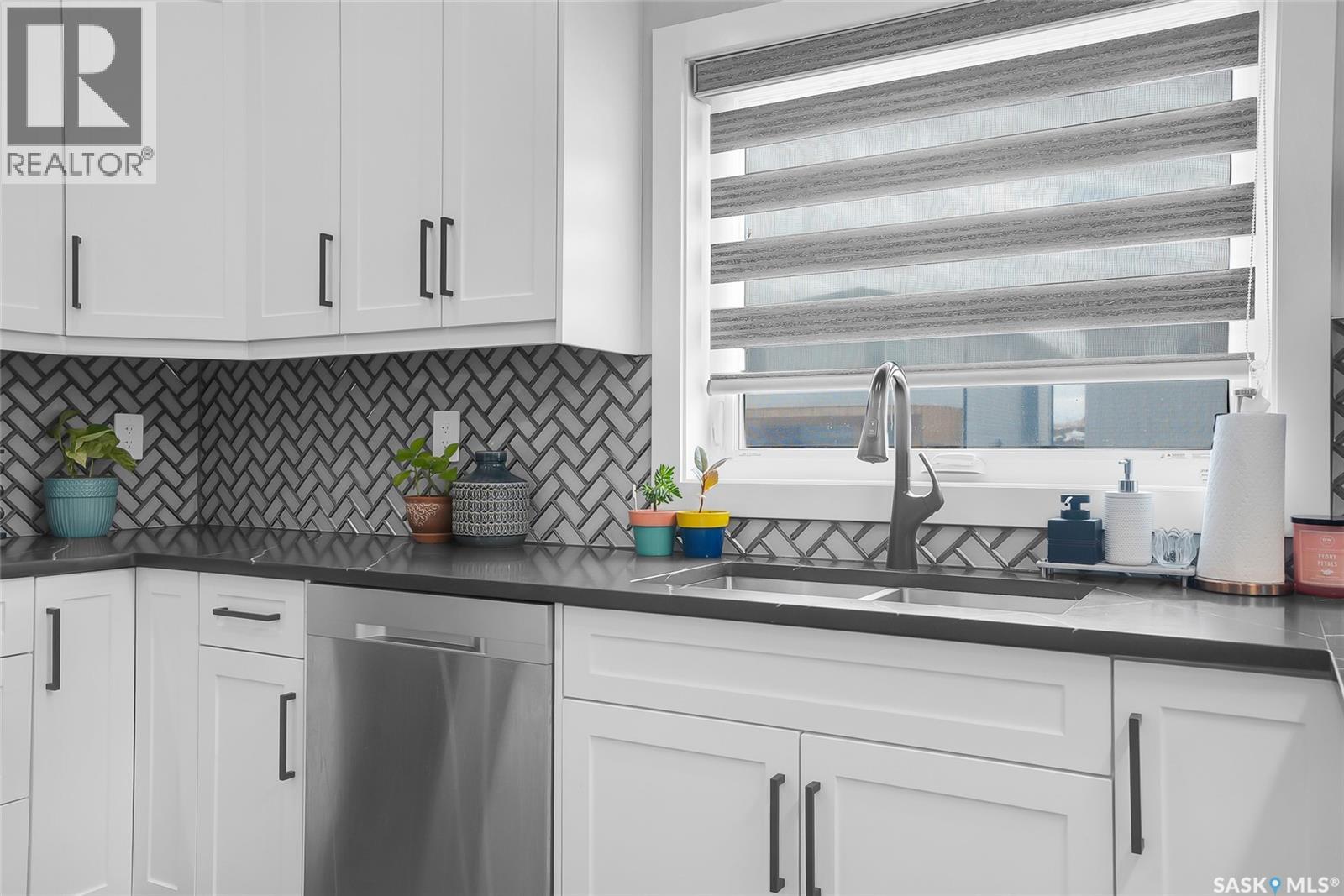 763 Delainey Court, Saskatoon, Saskatchewan  S7V 1P9 - Photo 13 - SK033897