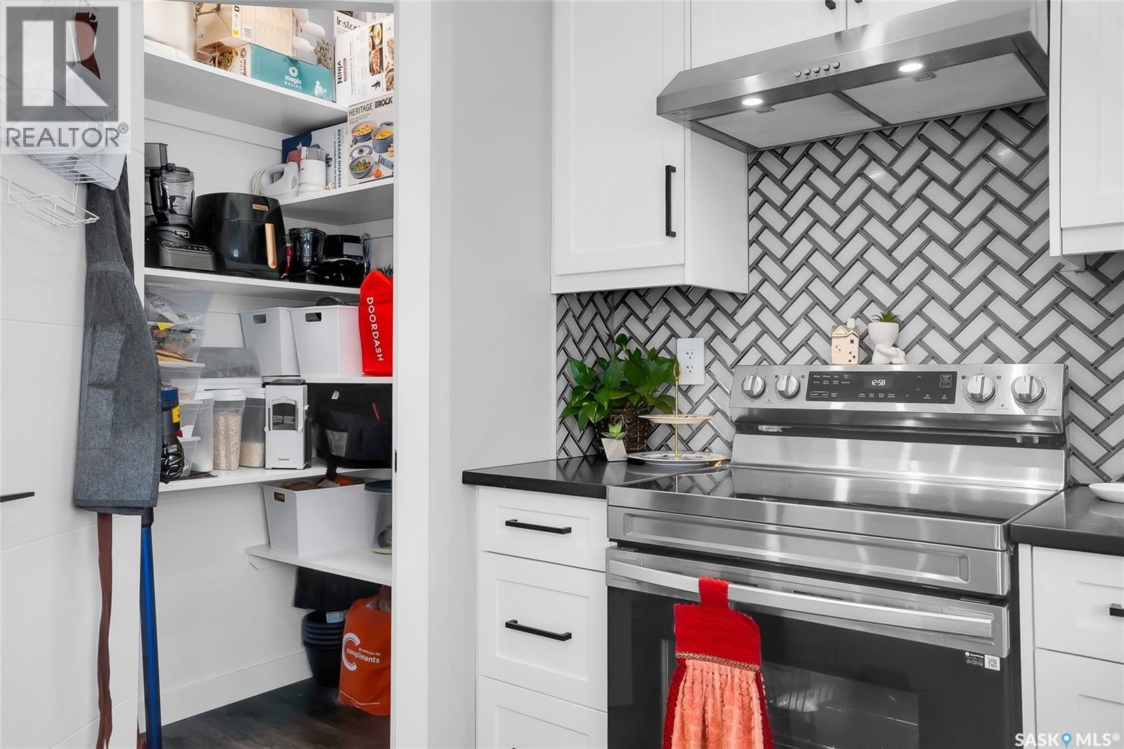 763 Delainey Court, Saskatoon, Saskatchewan  S7V 1P9 - Photo 14 - SK033897