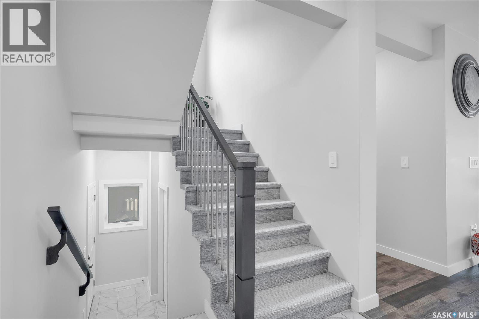 763 Delainey Court, Saskatoon, Saskatchewan  S7V 1P9 - Photo 5 - SK033897