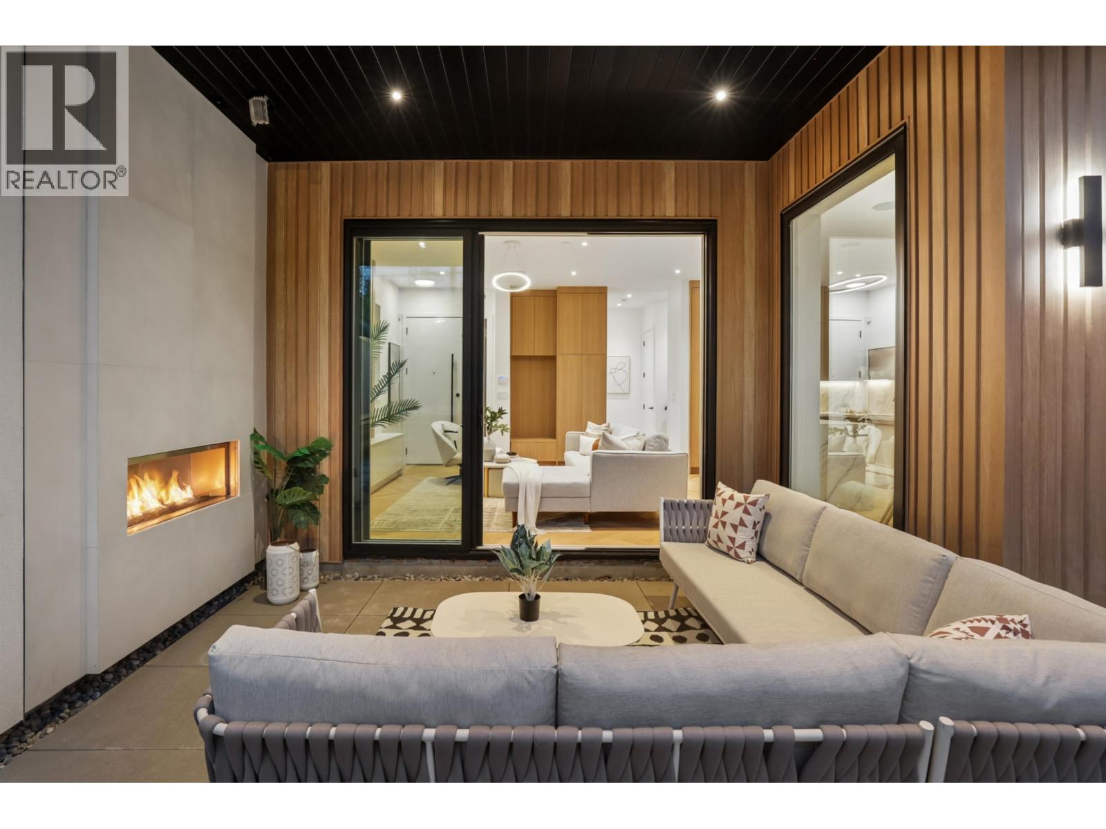 2 2130 E 2 Avenue, Vancouver, British Columbia  V5N 1E8 - Photo 25 - R3113336