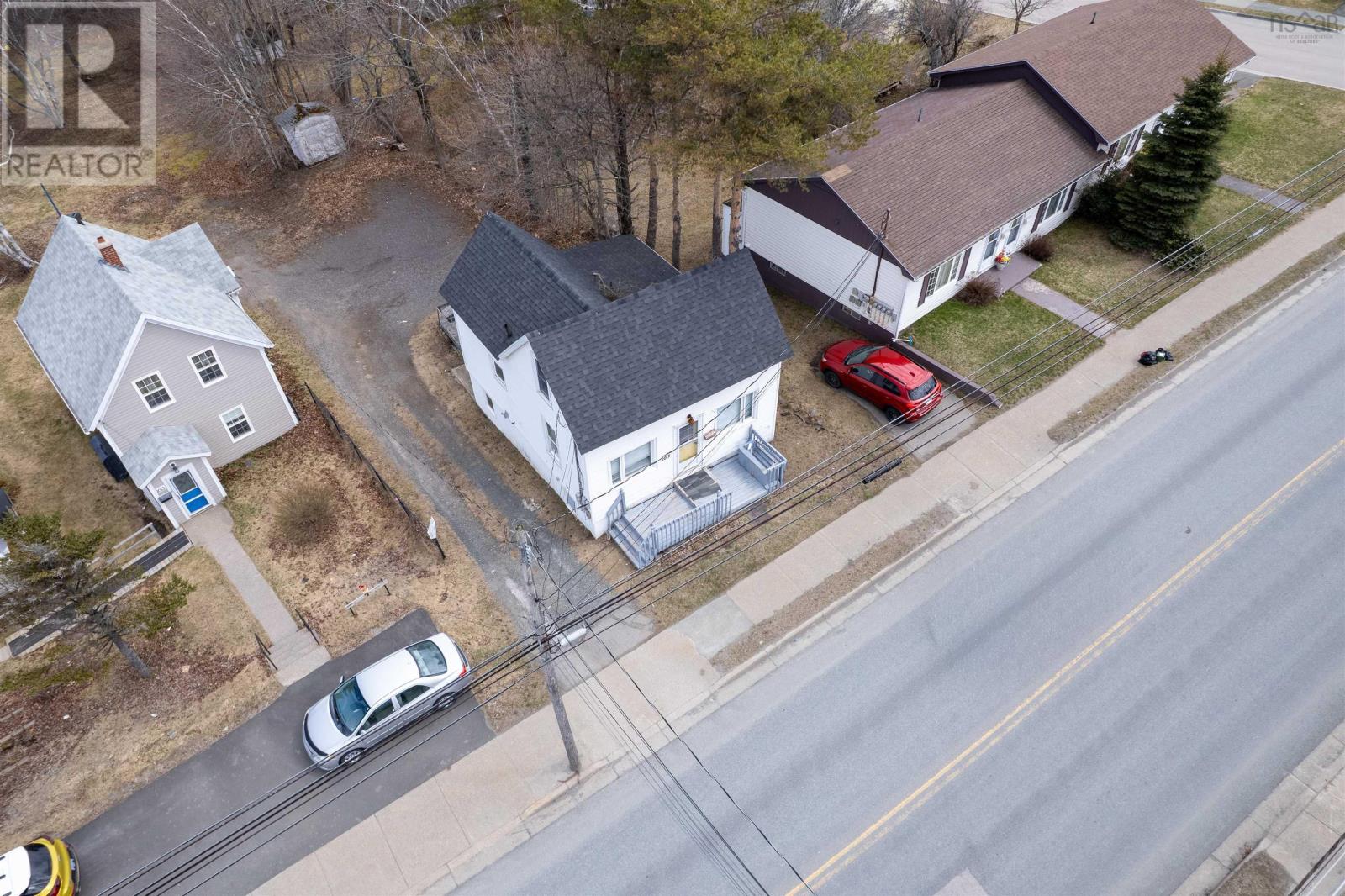 1017 George Street, Sydney, Nova Scotia  B1P 1M5 - Photo 7 - 202608836