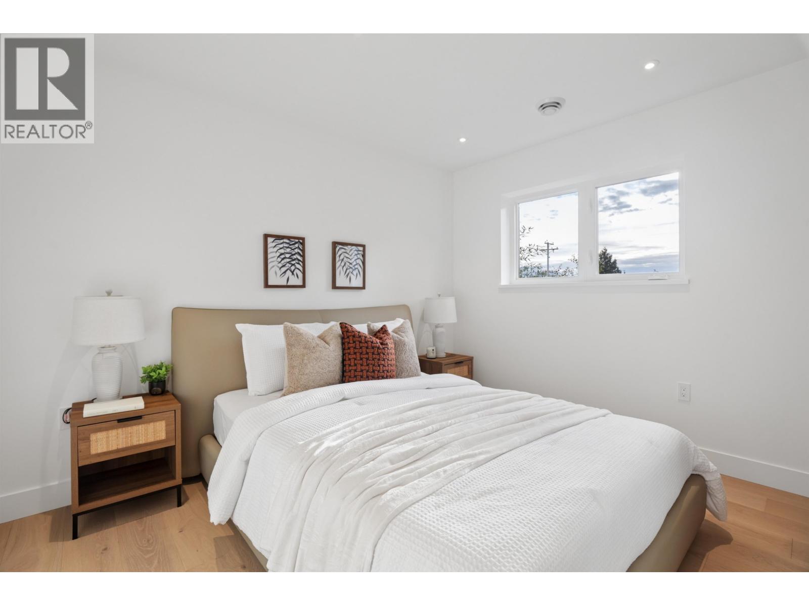 2 2130 E 2 Avenue, Vancouver, British Columbia  V5N 1E8 - Photo 7 - R3113336