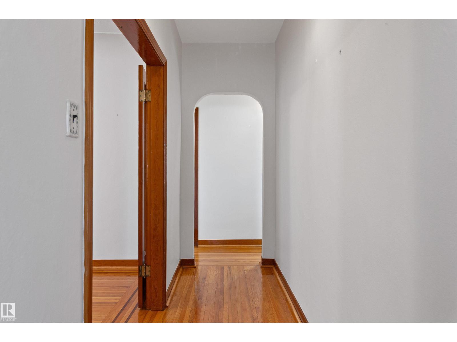 10842 110 St Nw, Edmonton, Alberta  T5H 3E2 - Photo 4 - E4484481