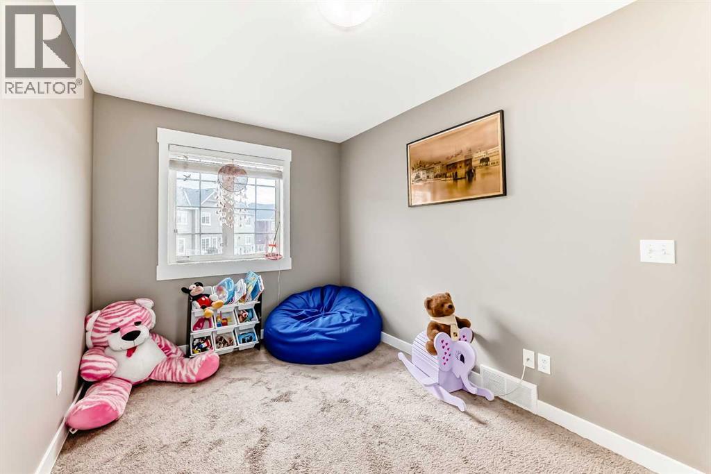 176 Cascades Passage, Chestermere, Alberta  T1X 0K8 - Photo 29 - A2294337