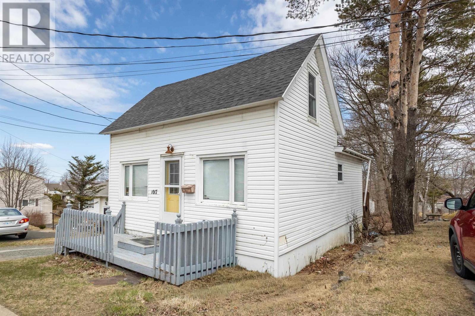 1017 George Street, Sydney, Nova Scotia  B1P 1M5 - Photo 2 - 202608836
