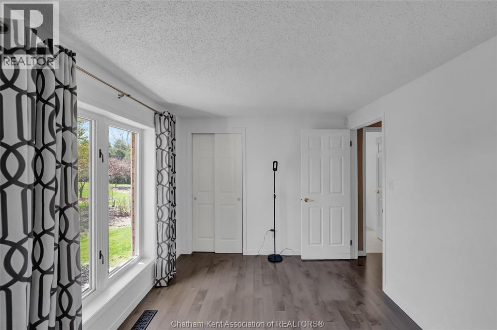 8869 Talbot Trail, Blenheim, Ontario  N0P 1A0 - Photo 13 - 26009322