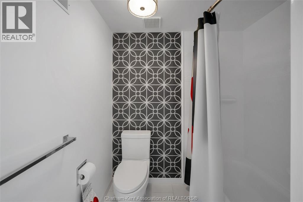 8869 Talbot Trail, Blenheim, Ontario  N0P 1A0 - Photo 15 - 26009322