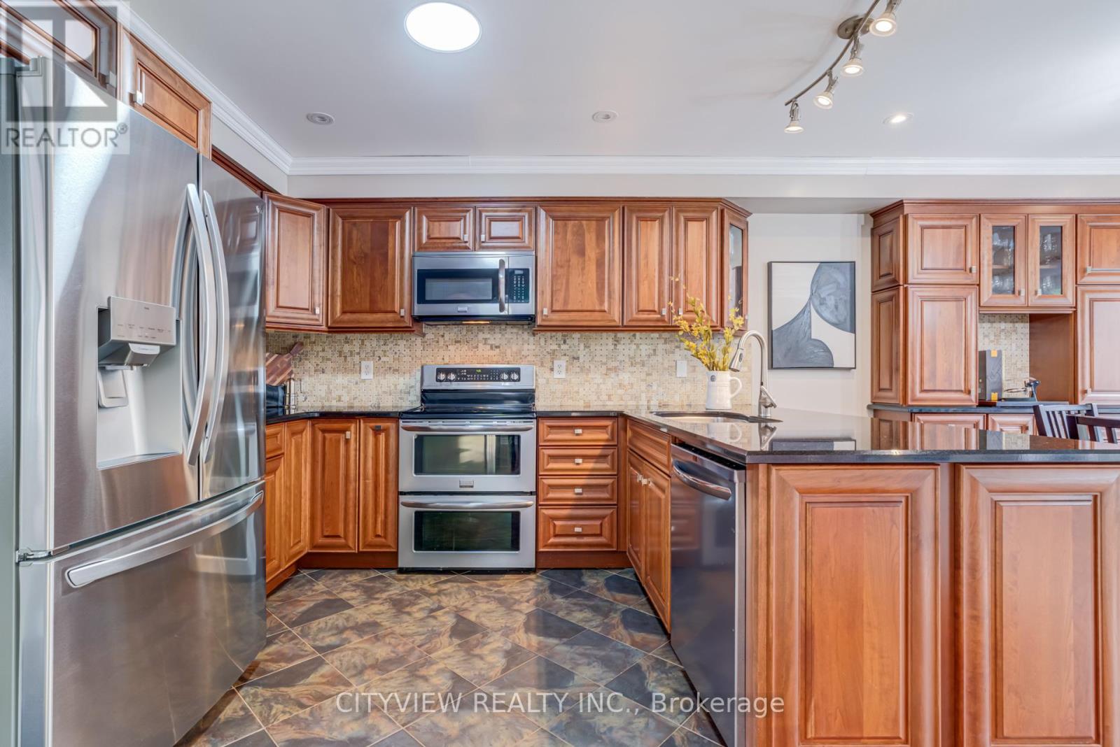 3339 Cactus Gate, Mississauga, Ontario  L5N 8A5 - Photo 11 - W13053336