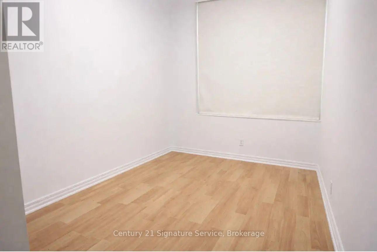 209 - 33 Elm Drive W, Mississauga, Ontario  L5B 4M2 - Photo 7 - W13053340