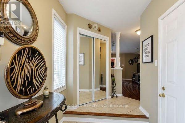 316 Albright Road, Brampton, Ontario  L6X 0J1 - Photo 3 - W13053356