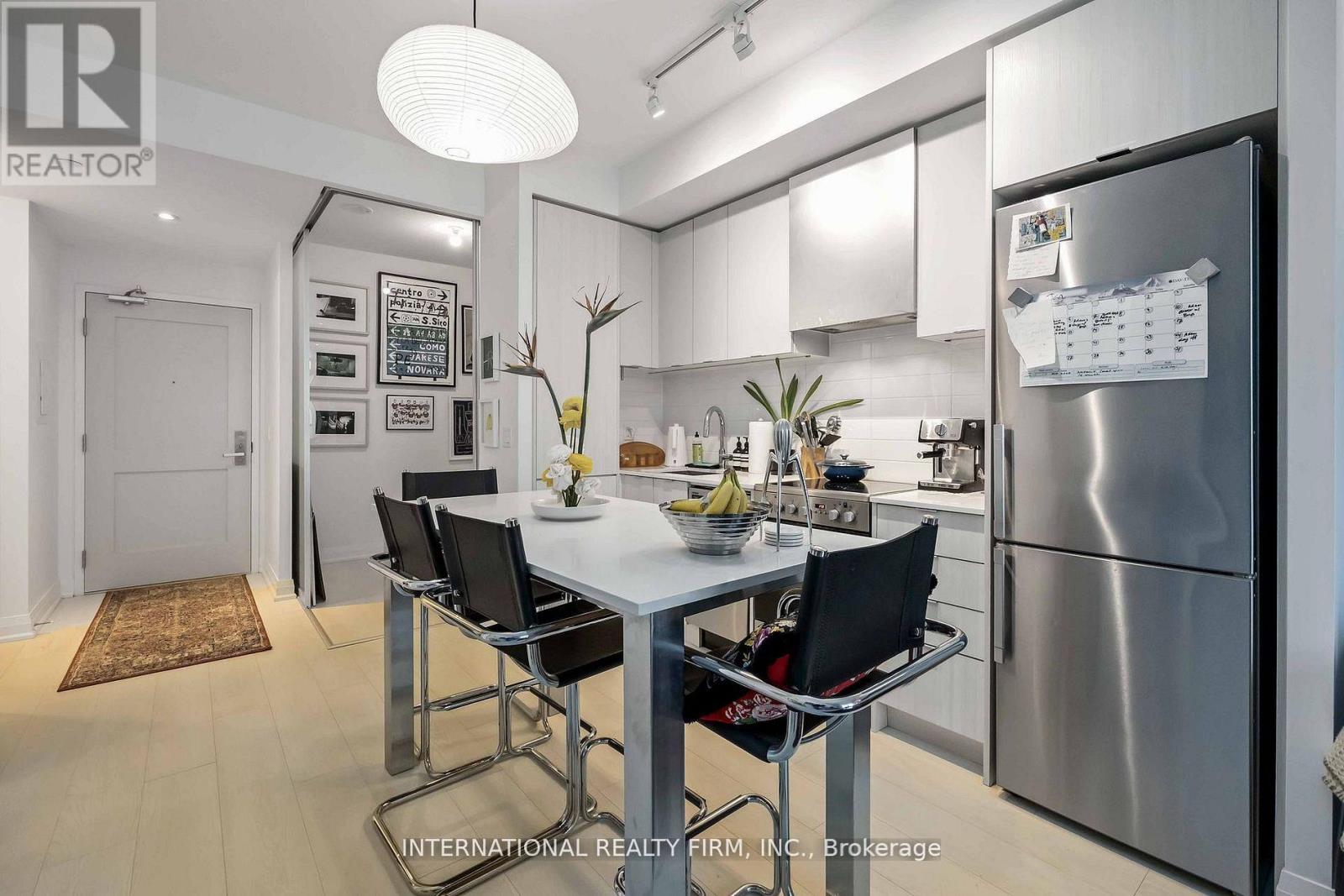 802 - 10 Gibbs Road, Toronto, Ontario  M9B 0E3 - Photo 5 - W13053388