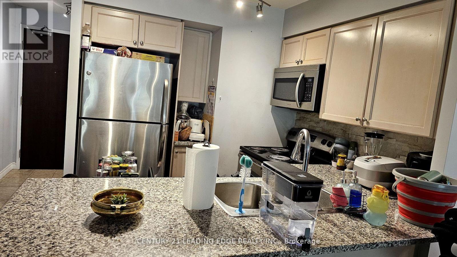 1501 - 335 Rathburn Road W, Mississauga, Ontario  L5B 0C8 - Photo 11 - W13053394