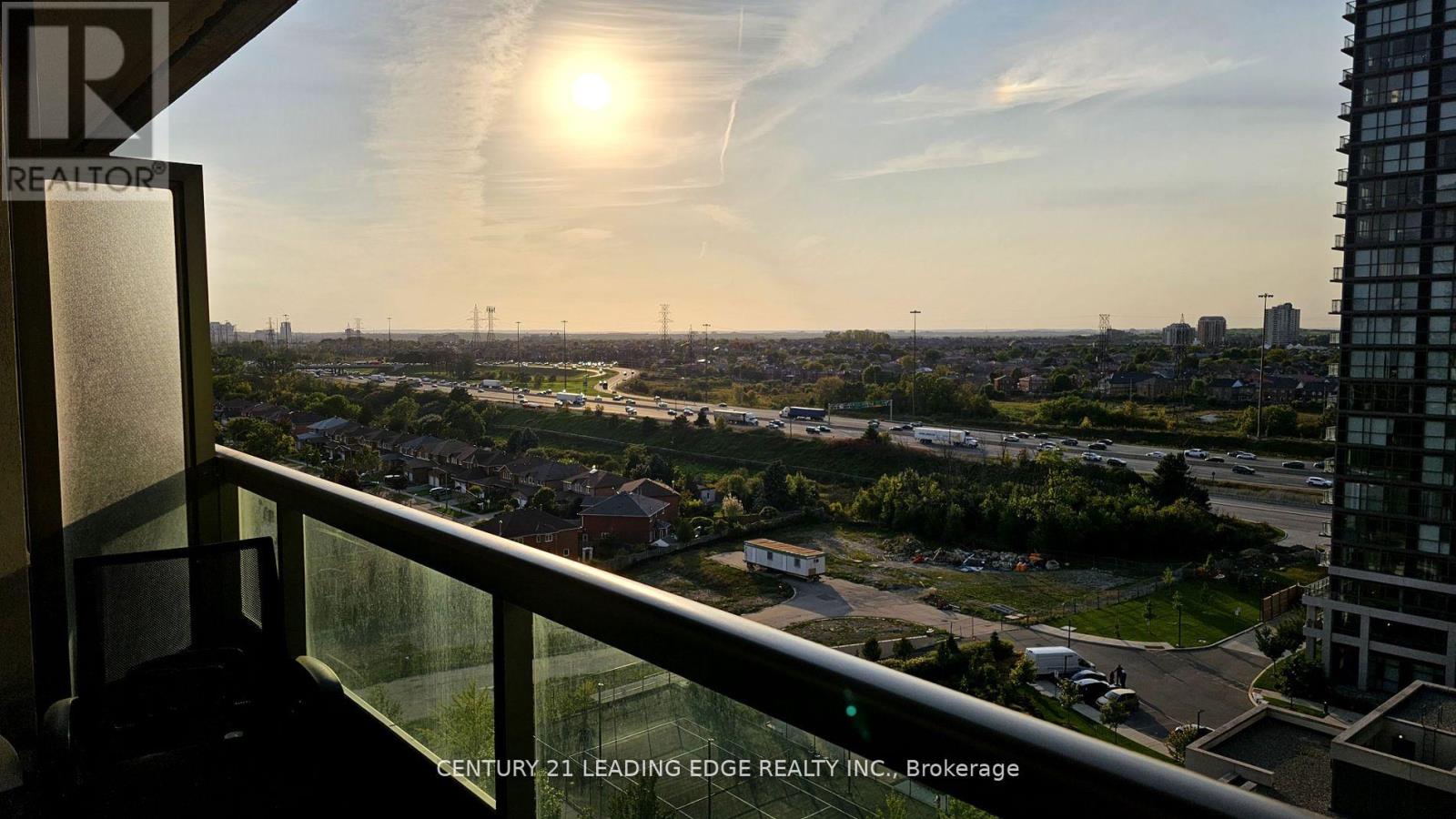 1501 - 335 Rathburn Road W, Mississauga, Ontario  L5B 0C8 - Photo 2 - W13053394