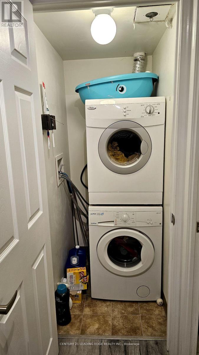 1501 - 335 Rathburn Road W, Mississauga, Ontario  L5B 0C8 - Photo 6 - W13053394