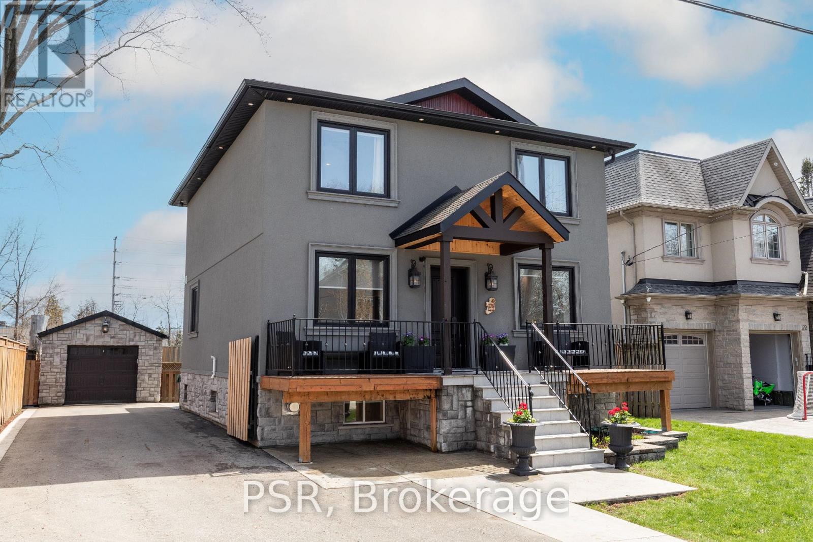 176 TROY STREET, Mississauga, Ontario