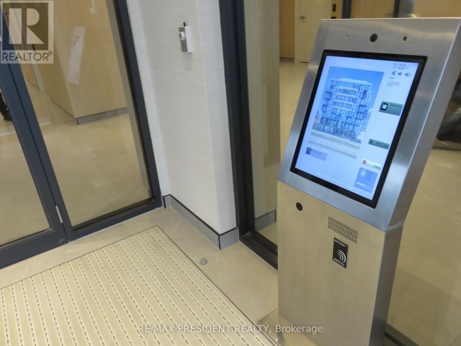 204 - 215 Veterans Drive, Brampton, Ontario  L7A 5L7 - Photo 3 - W13053492