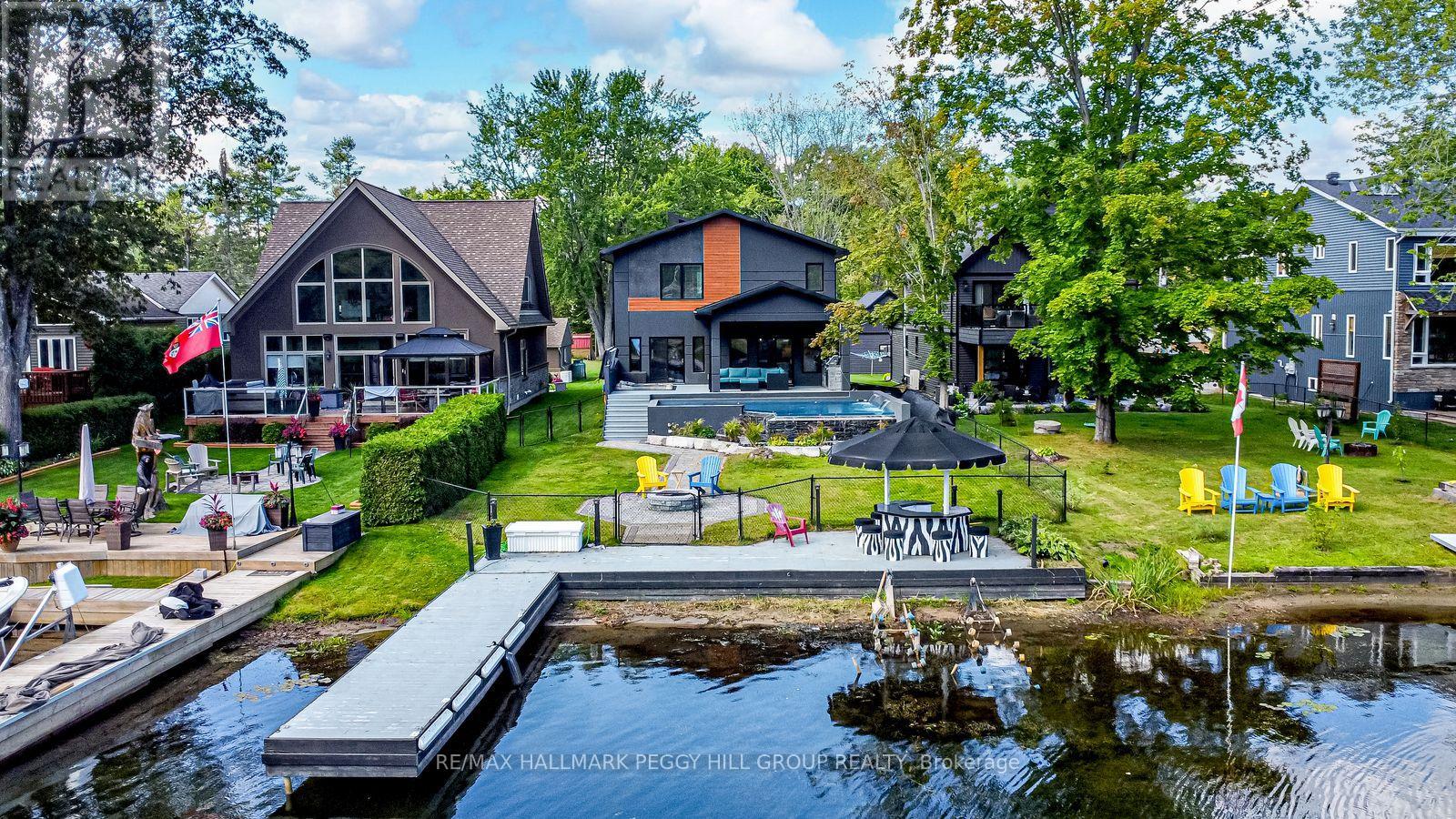 1657 PENINSULA POINT ROAD, Severn, Ontario