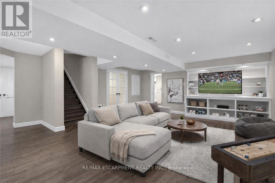 119 Dorchester Drive, Grimsby, Ontario  L3M 5H5 - Photo 29 - X12824620