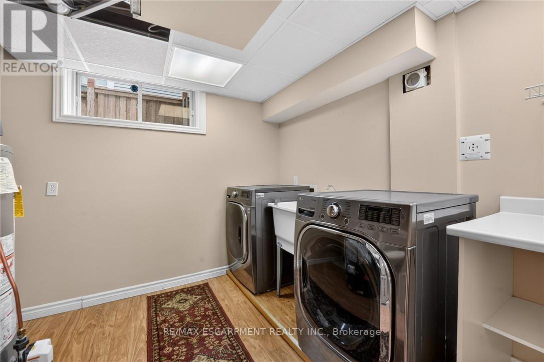 119 Dorchester Drive, Grimsby, Ontario  L3M 5H5 - Photo 35 - X12824620