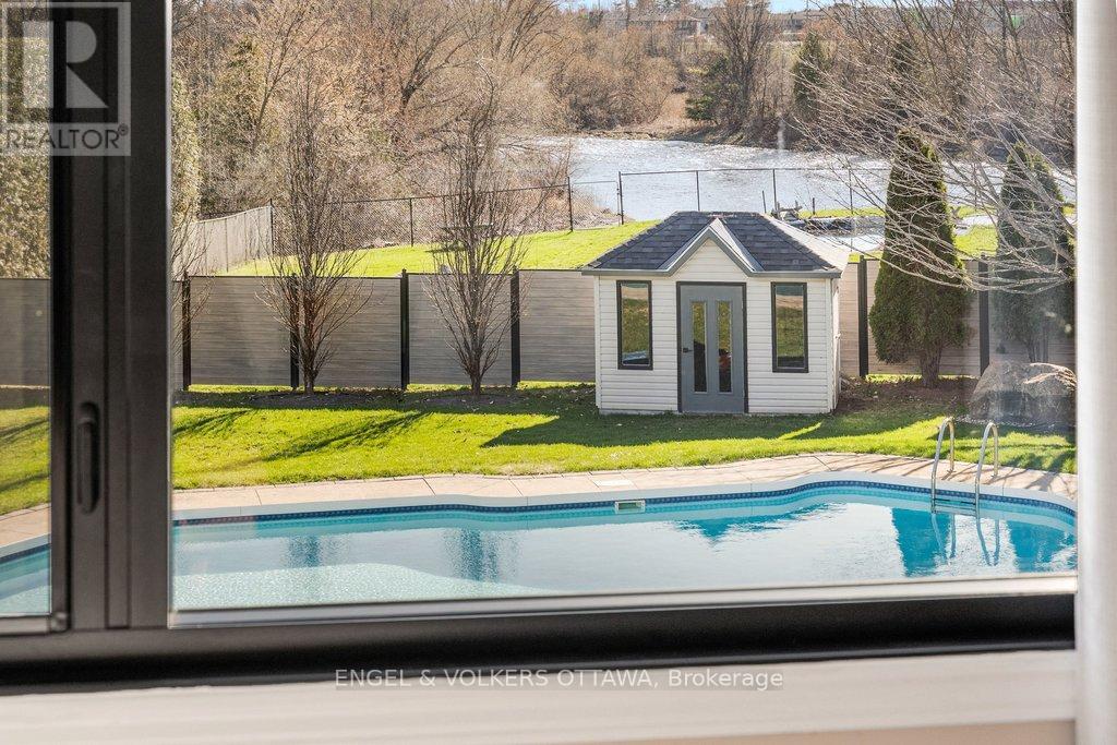 32 Barcham Crescent, Ottawa, Ontario  K2J 3Z7 - Photo 31 - X13053176