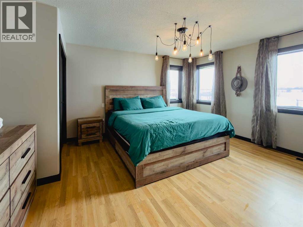 930036 Rr 232, County Of, Alberta  T0H 2M0 - Photo 4 - A2304944