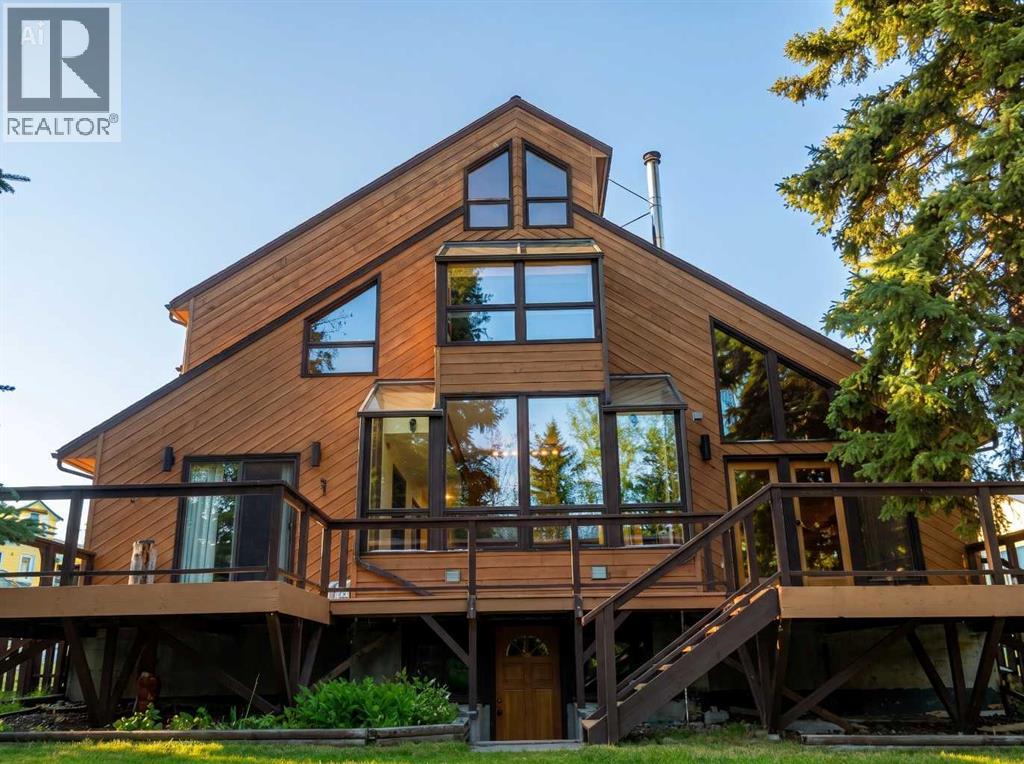 13213 92 Street, Peace River, Alberta  T8S 1X1 - Photo 1 - A2283862