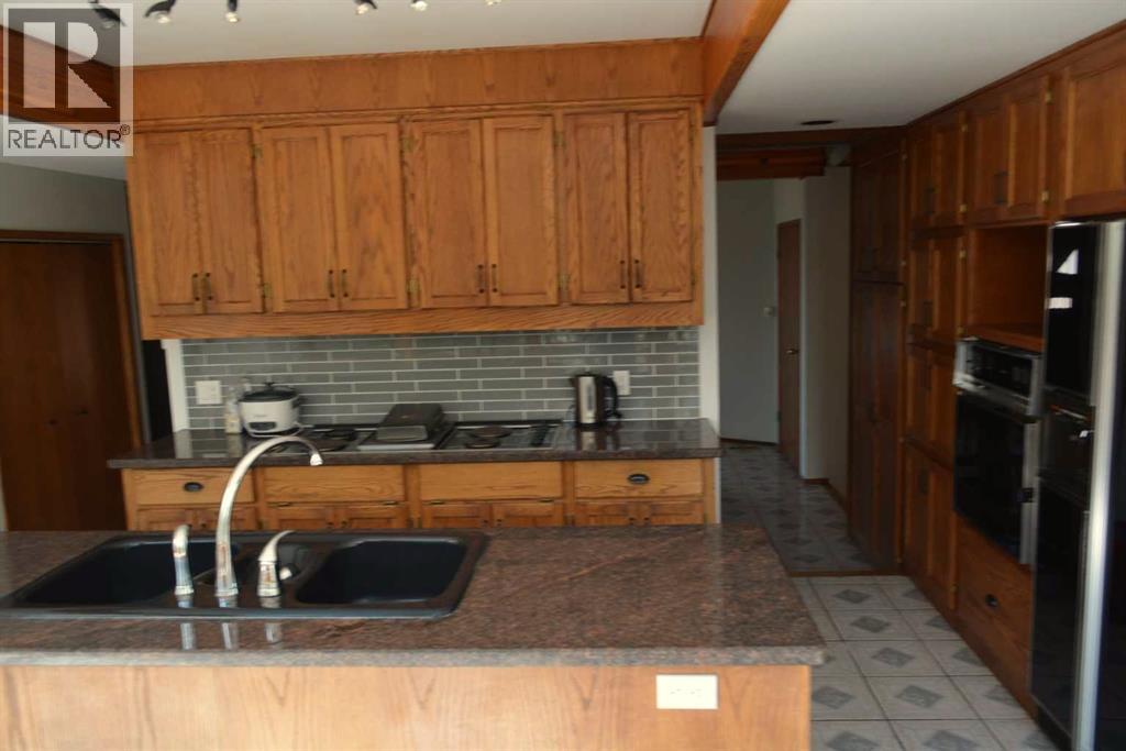 13213 92 Street, Peace River, Alberta  T8S 1X1 - Photo 13 - A2283862