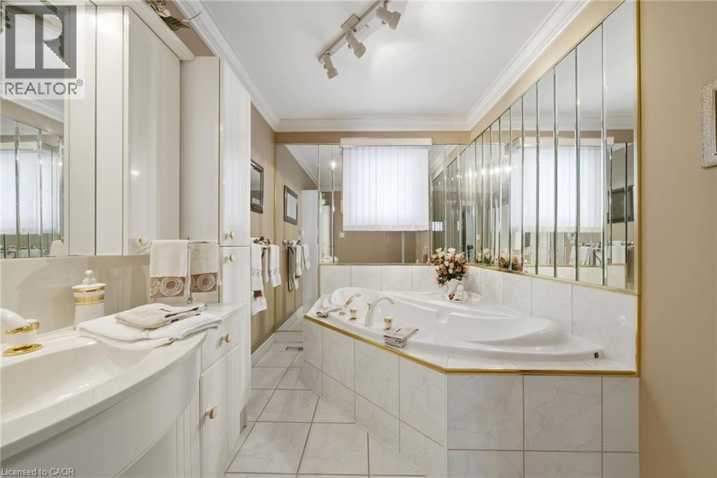 1149 Dowland Crescent, Burlington, Ontario  L7T 4C7 - Photo 23 - 40810594