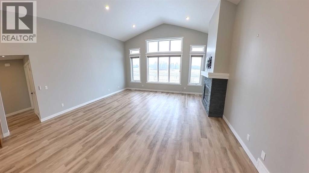 112 Meadow Ponds Drive, Rural Clearwater County, Alberta  T4T 2A2 - Photo 11 - A2293261