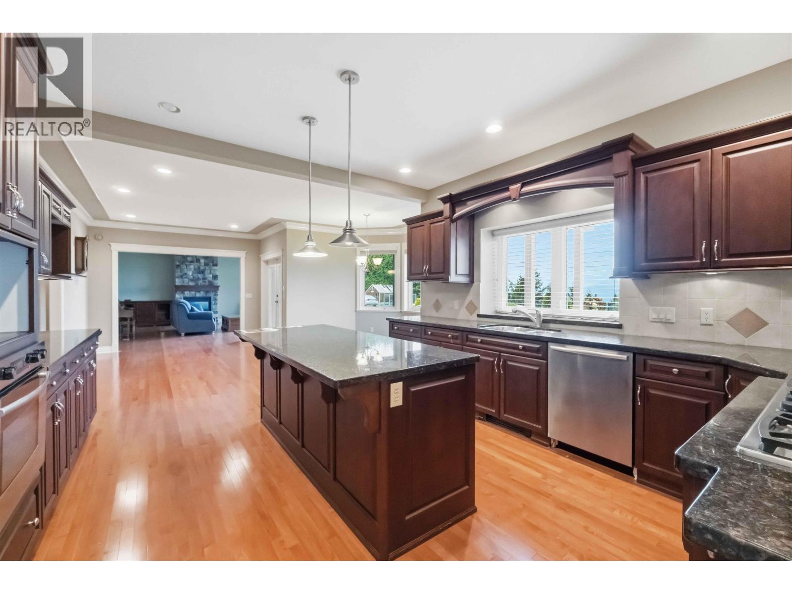 10270 Rolley Crescent, Maple Ridge, British Columbia  V2W 1J9 - Photo 5 - R3114751