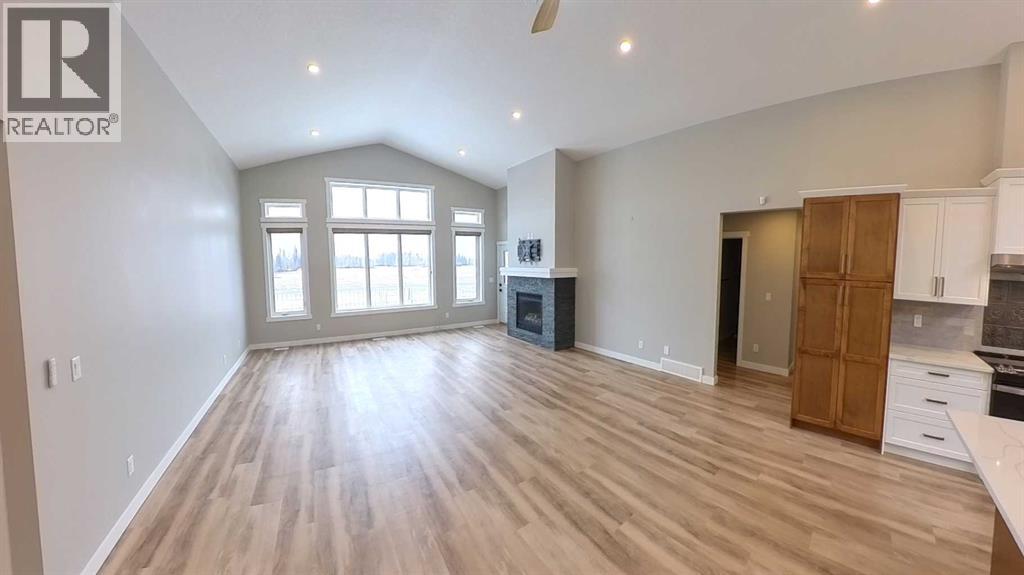 112 Meadow Ponds Drive, Rural Clearwater County, Alberta  T4T 2A2 - Photo 10 - A2293261