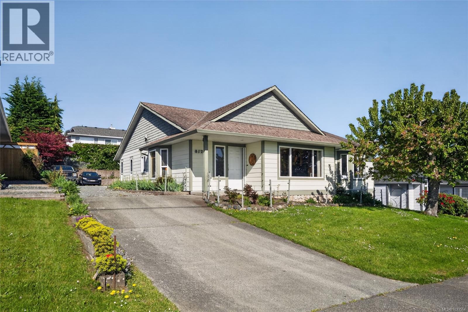 8126 Musgrave St, Crofton, British Columbia