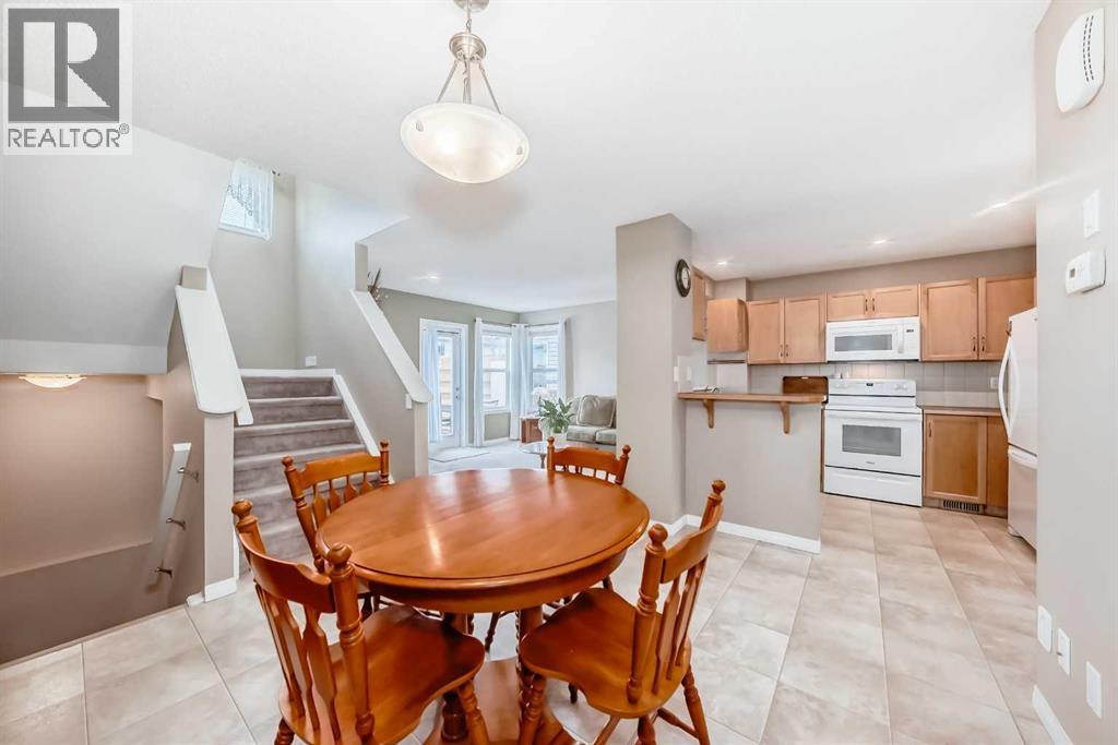 137 Luxstone Way Sw, Airdrie, Alberta  T4B 3C2 - Photo 16 - A2305690