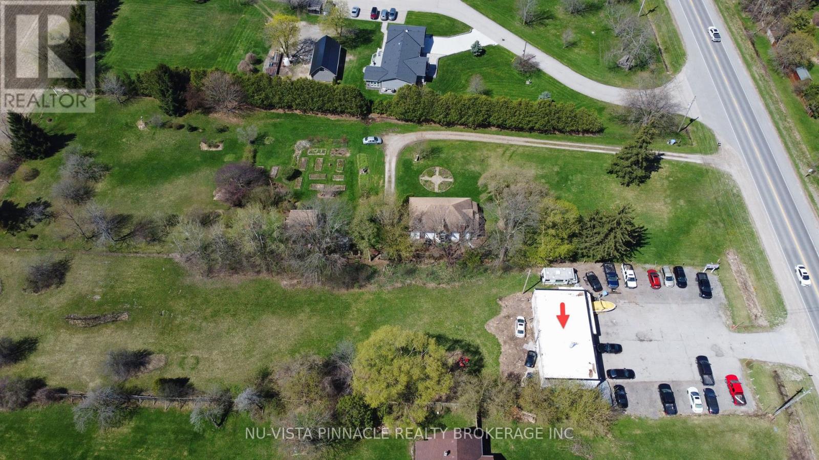 6339 Egremont Drive, Middlesex Centre, Ontario  N0L 1R0 - Photo 11 - X13053604